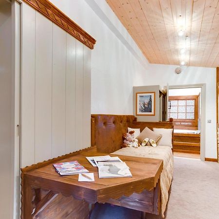 Hotel Les Sherpas Courchevel Eksteriør billede